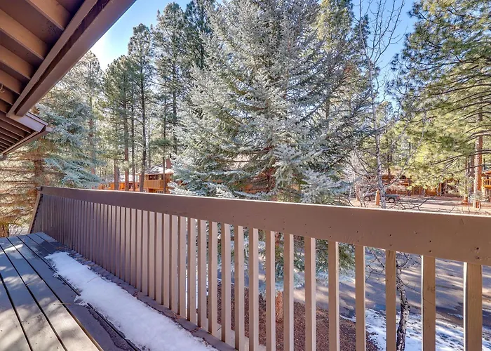 2 White Mountain Condos! 1/2 Mi To Country Club Holiday home *