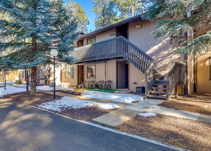 2 White Mountain Condos! 1/2 Mi To Country Club *