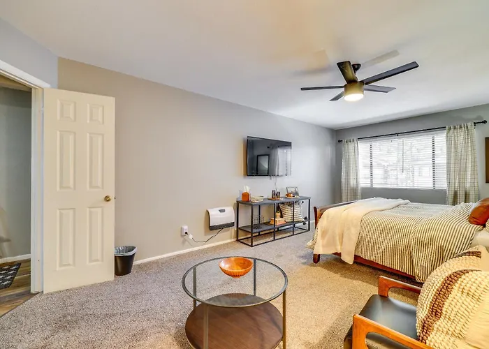 2 White Mountain Condos! 1/2 Mi To Country Club Holiday home *
